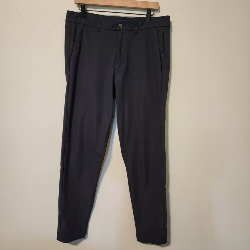 Lululemon 34 x 30 Commission Pants Obsidian Gray 5 pockets